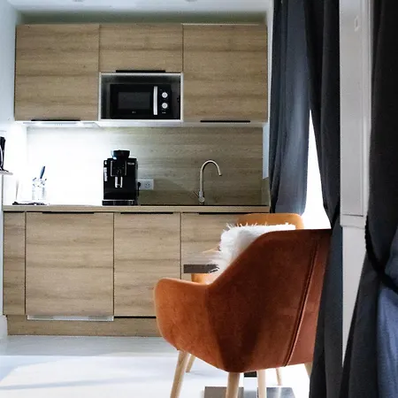 Nordique - Cinema Et Jacuzzi * Бордо