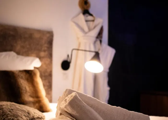 Nordique - Cinema Et Jacuzzi